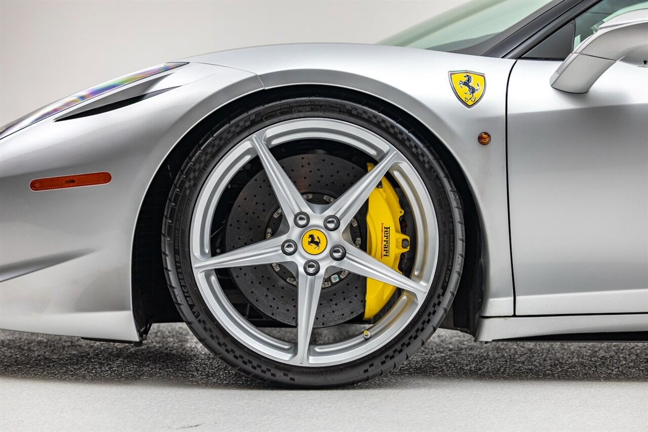 2010 Ferrari 458 Italia Coupe RWD   - Photo 12 - Springfield, MO 65802