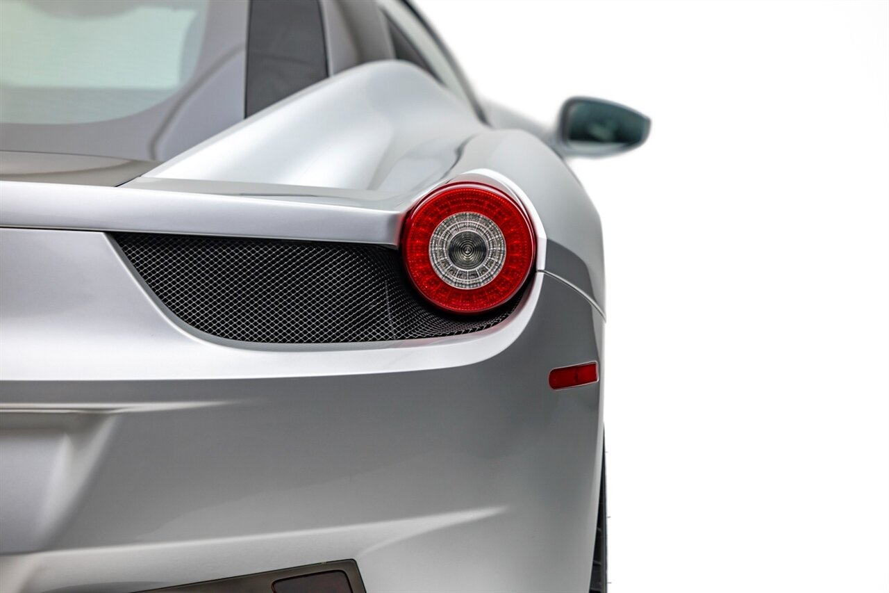 2010 Ferrari 458 Italia Coupe RWD   - Photo 21 - Springfield, MO 65802