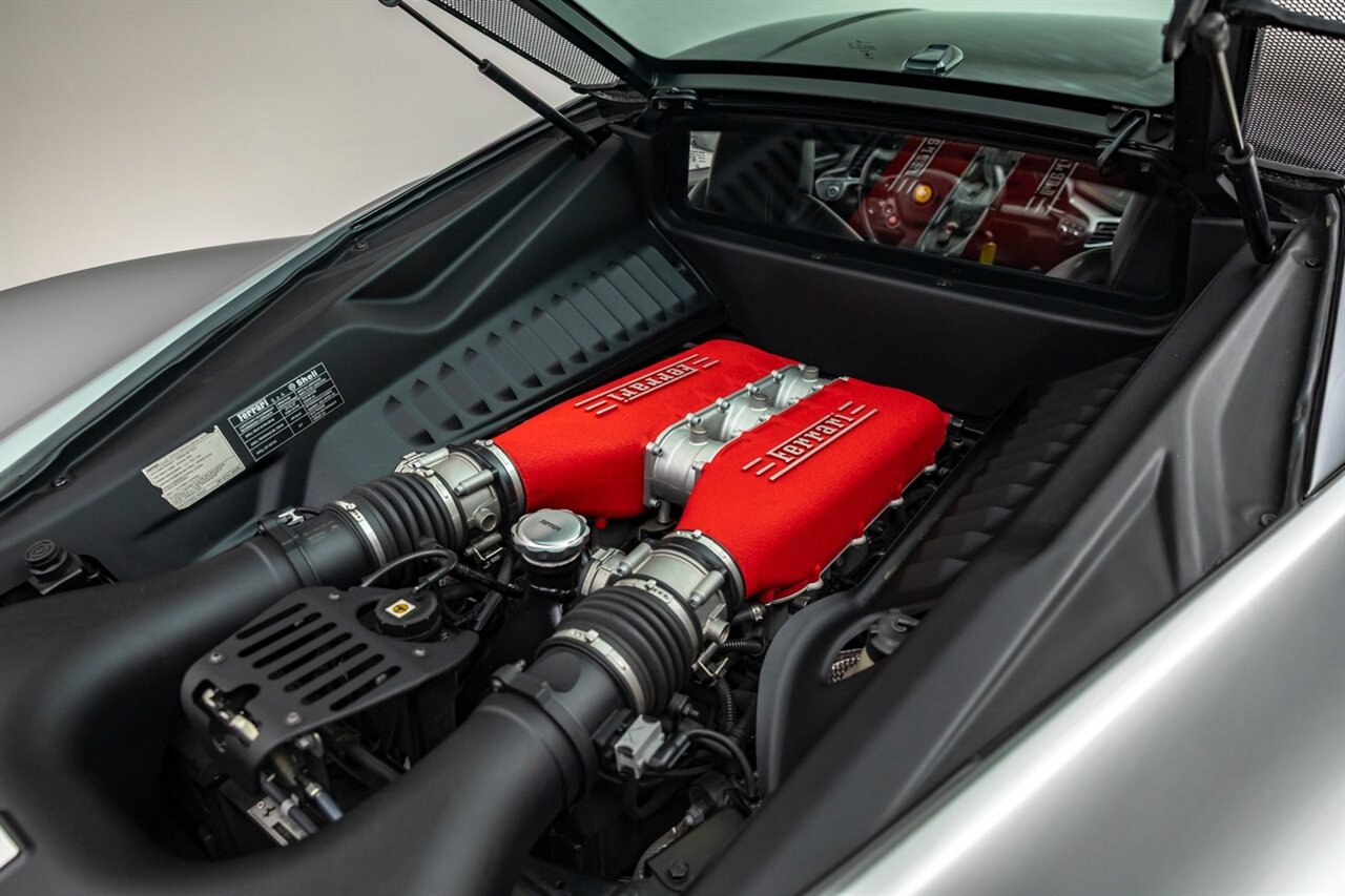 2010 Ferrari 458 Italia Coupe RWD   - Photo 25 - Springfield, MO 65802