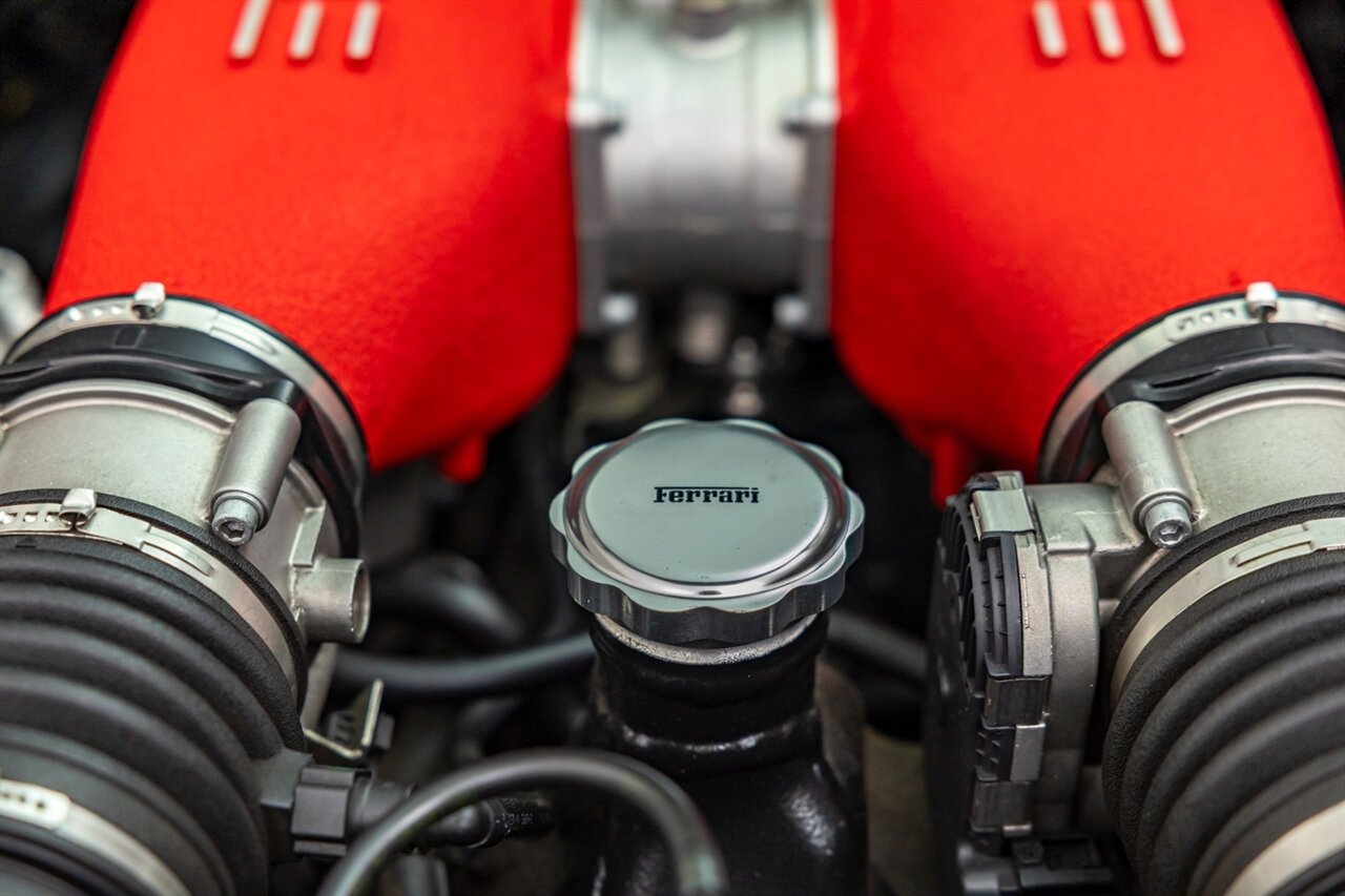 2010 Ferrari 458 Italia Coupe RWD   - Photo 27 - Springfield, MO 65802