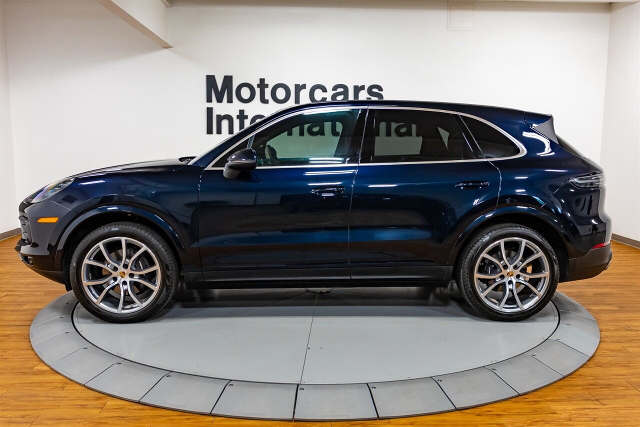 2019 Porsche Cayenne   - Photo 3 - Springfield, MO 65802