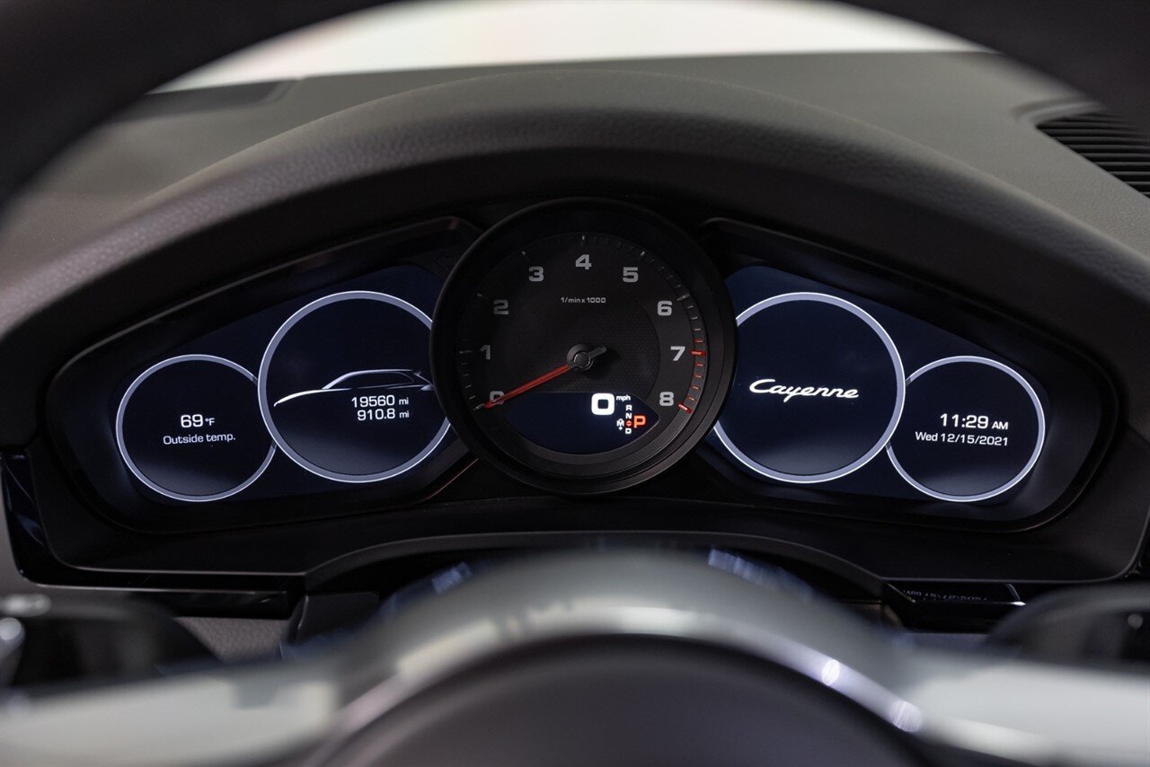 2019 Porsche Cayenne   - Photo 12 - Springfield, MO 65802