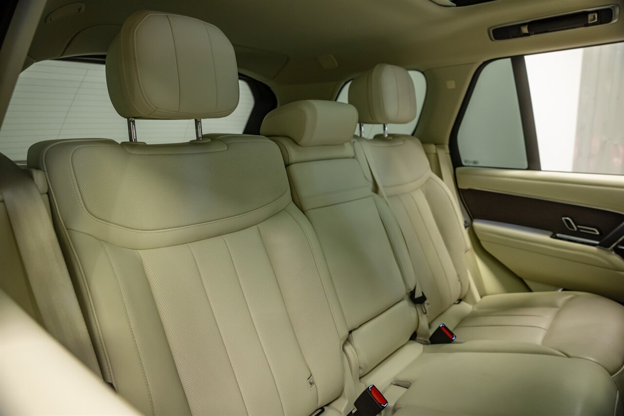 2023 Land Rover Range Rover P400 SE   - Photo 52 - Springfield, MO 65802