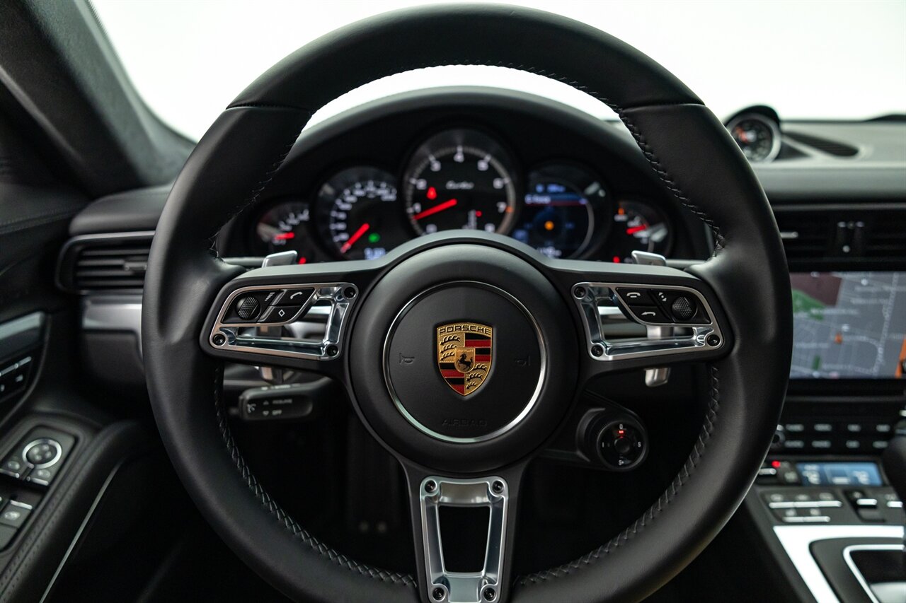 2017 Porsche 911 Turbo   - Photo 47 - Springfield, MO 65802