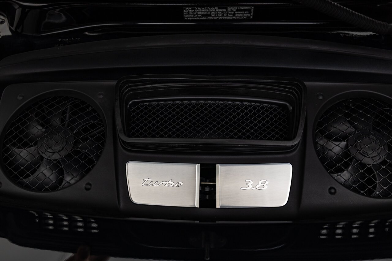 2017 Porsche 911 Turbo   - Photo 55 - Springfield, MO 65802