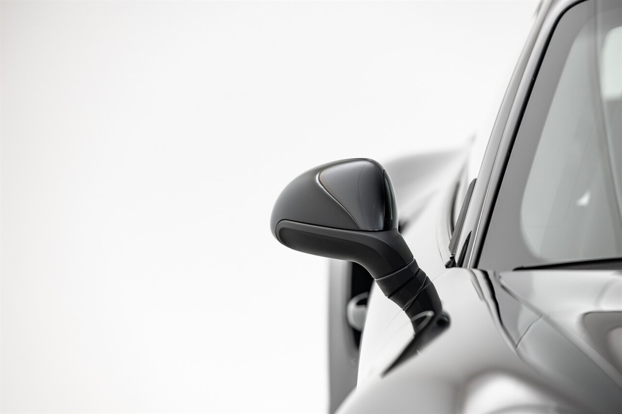 2017 Porsche 911 Turbo   - Photo 6 - Springfield, MO 65802