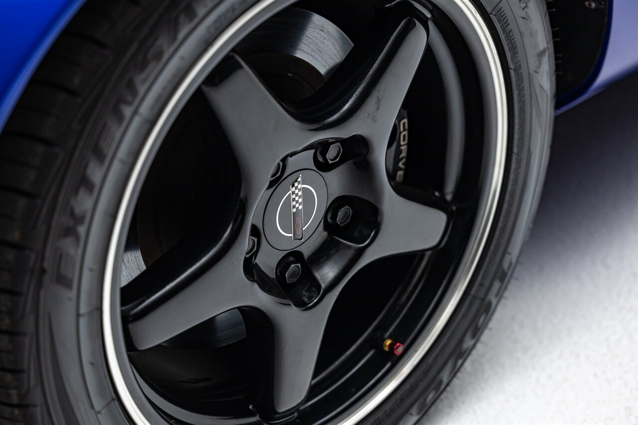 1996 Chevrolet Corvette   - Photo 122 - Springfield, MO 65802