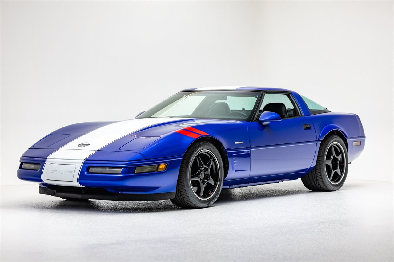 1996 Chevrolet Corvette   - Photo 1 - Springfield, MO 65802