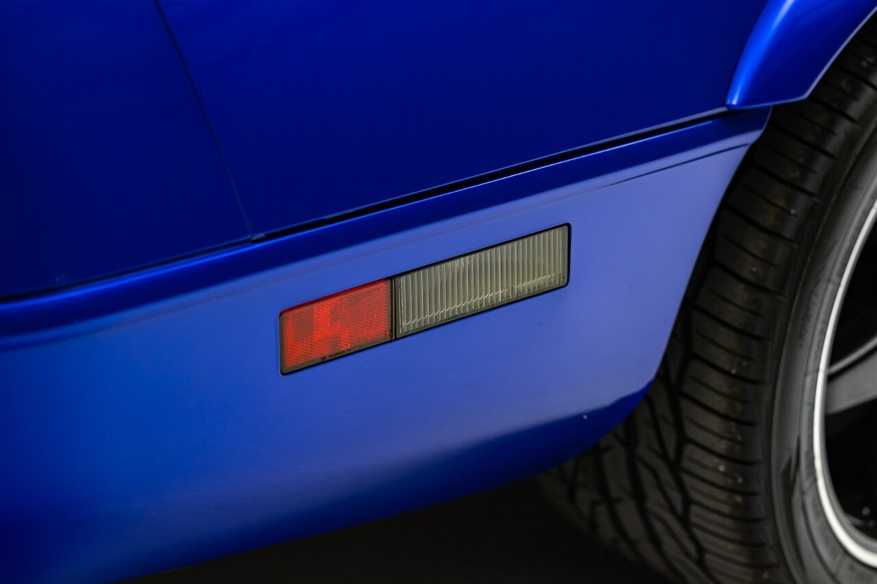 1996 Chevrolet Corvette   - Photo 148 - Springfield, MO 65802