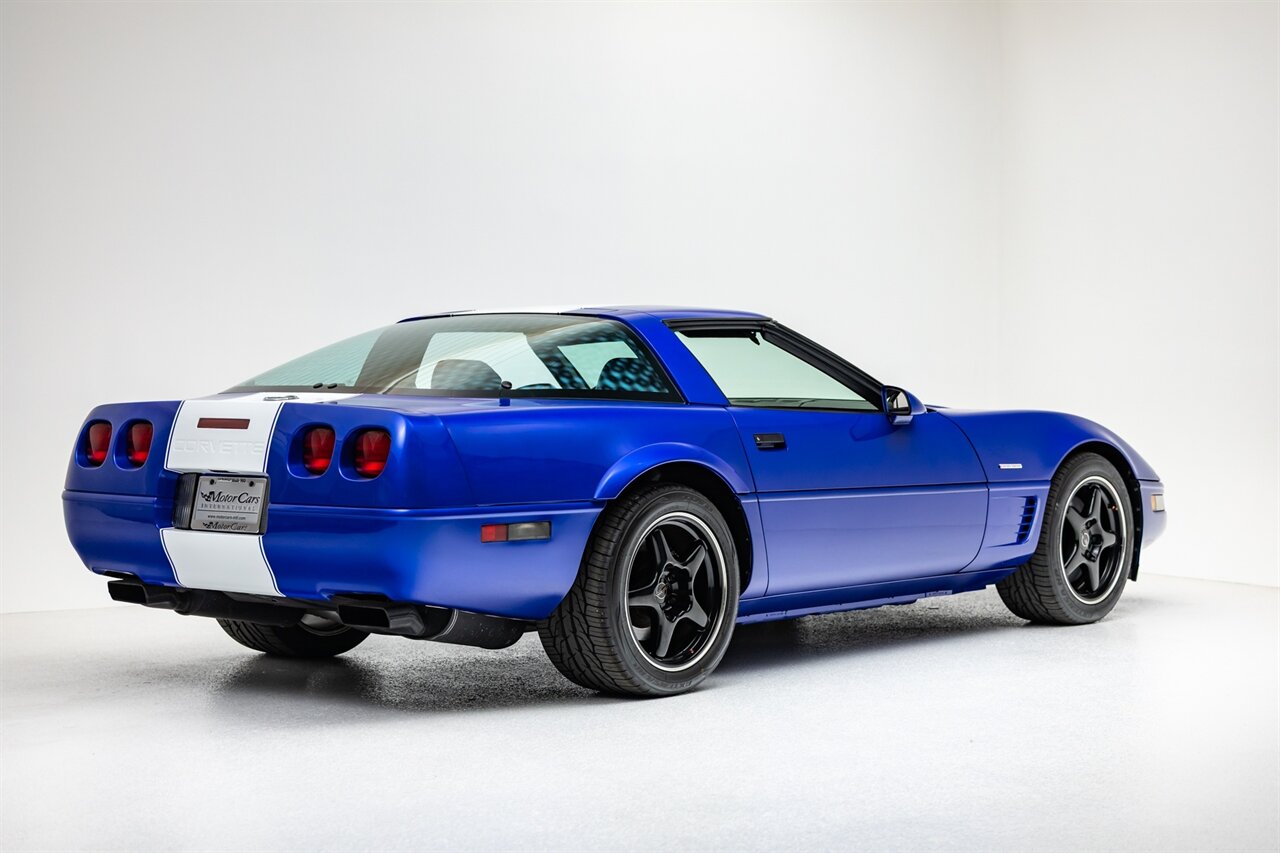 1996 Chevrolet Corvette   - Photo 158 - Springfield, MO 65802