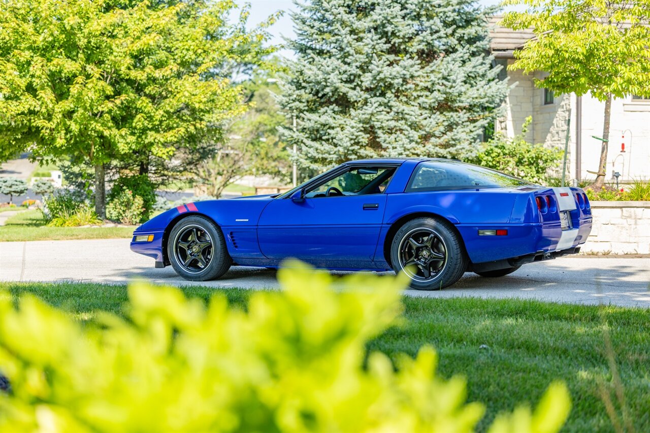 1996 Chevrolet Corvette - Photo 9 - Springfield, MO 65802