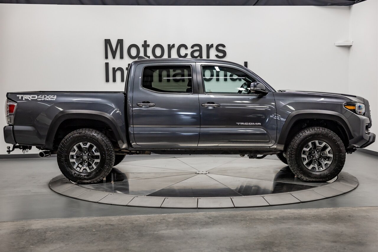 2021 Toyota Tacoma TRD Off Road   - Photo 7 - Springfield, MO 65802