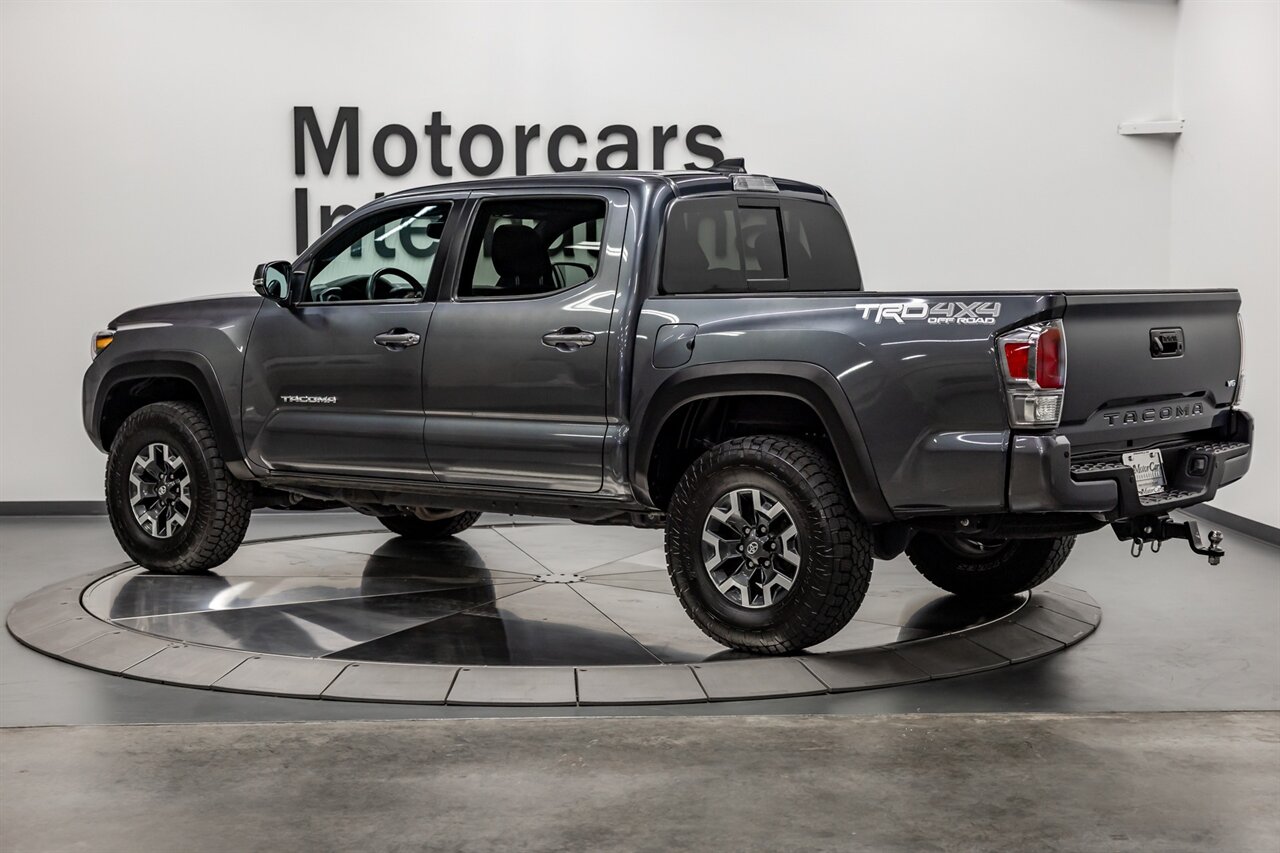 2021 Toyota Tacoma TRD Off Road   - Photo 4 - Springfield, MO 65802