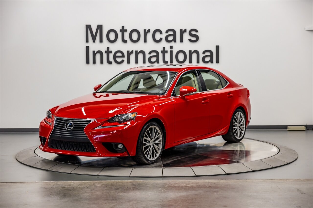 2016 Lexus IS 300 - Photo 1 - Springfield, MO 65802