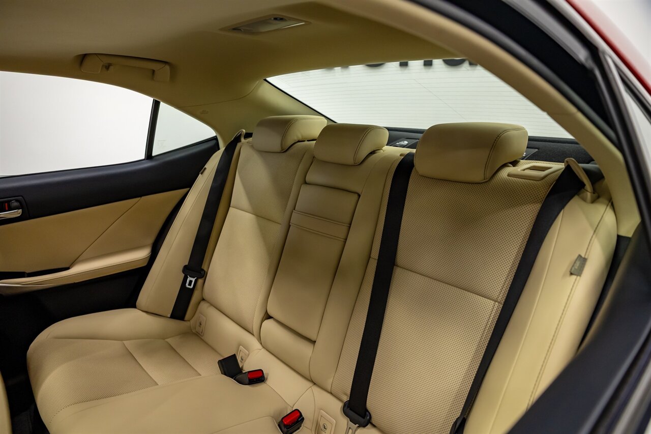 2016 Lexus IS 300 - Photo 48 - Springfield, MO 65802