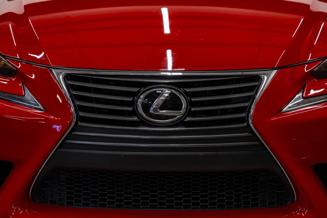 2016 Lexus IS 300 - Photo 12 - Springfield, MO 65802