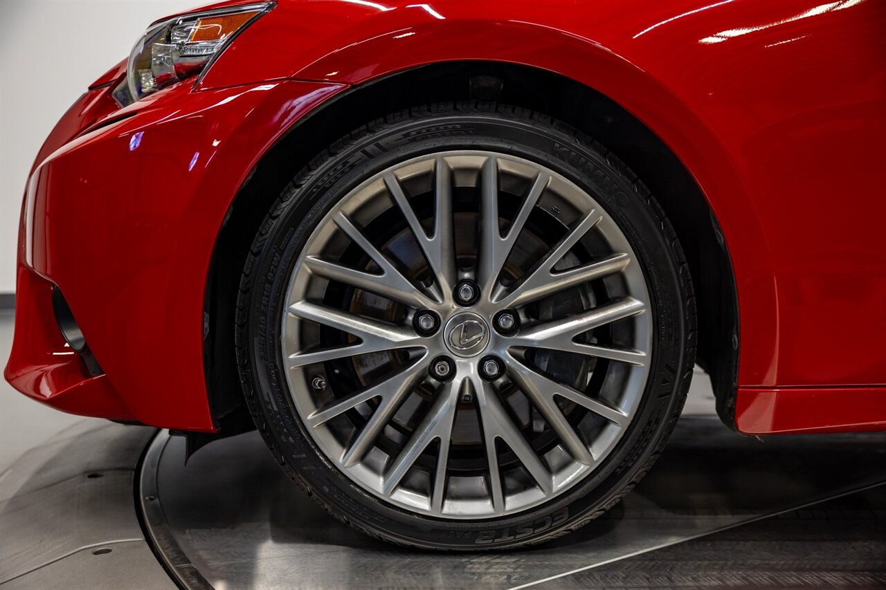 2016 Lexus IS 300 - Photo 15 - Springfield, MO 65802