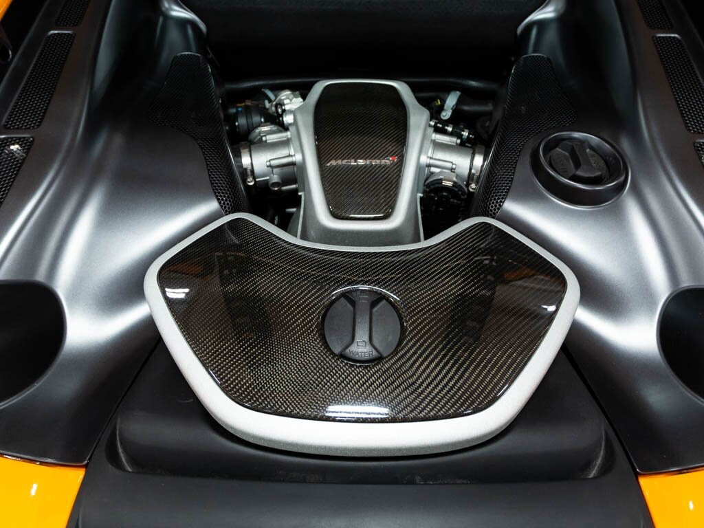 2012 McLaren MP4-12C   - Photo 18 - Springfield, MO 65802