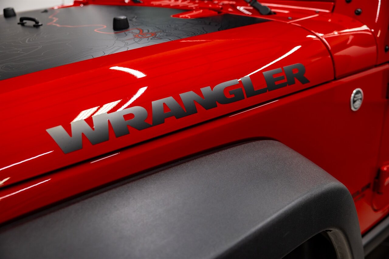 2017 Jeep Wrangler Unlimited Big Bear   - Photo 16 - Springfield, MO 65802