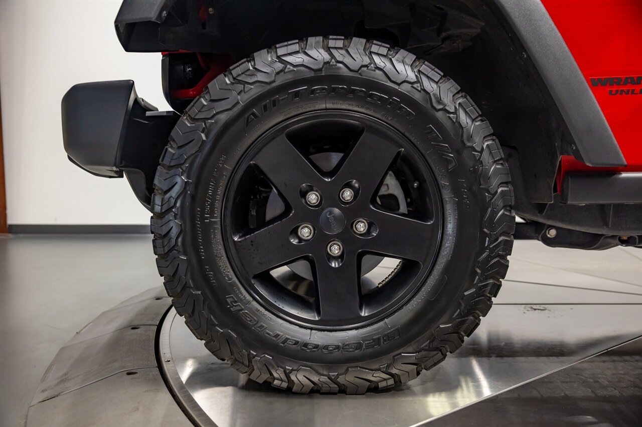 2017 Jeep Wrangler Unlimited Big Bear   - Photo 17 - Springfield, MO 65802