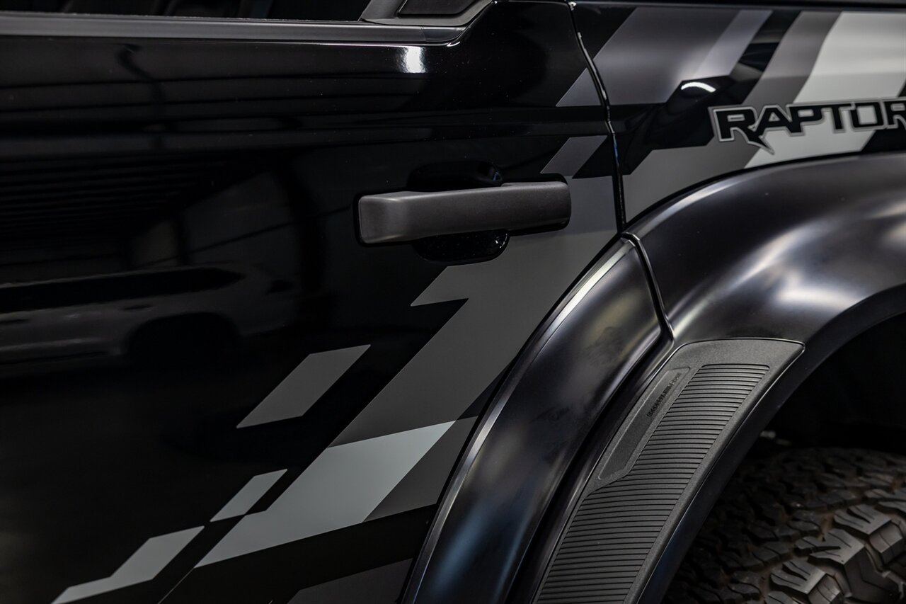 2023 Ford Bronco Raptor - Photo 24 - Springfield, MO 65802