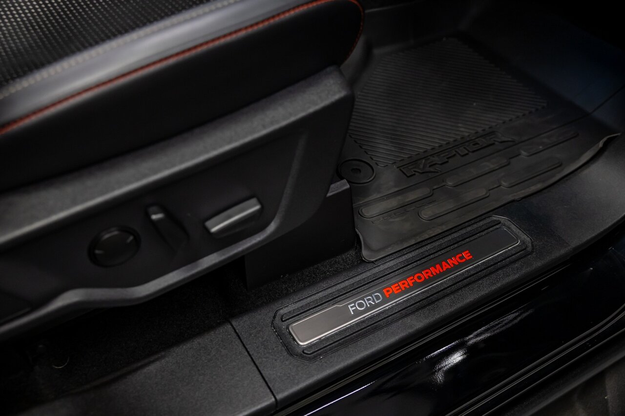 2023 Ford Bronco Raptor - Photo 55 - Springfield, MO 65802