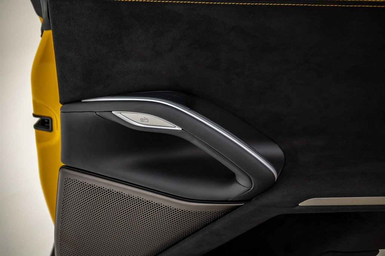 2024 Ferrari Purosangue   - Photo 39 - Springfield, MO 65802