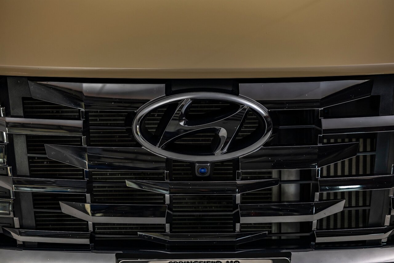 2023 Hyundai SANTA CRUZ Limited   - Photo 6 - Springfield, MO 65802