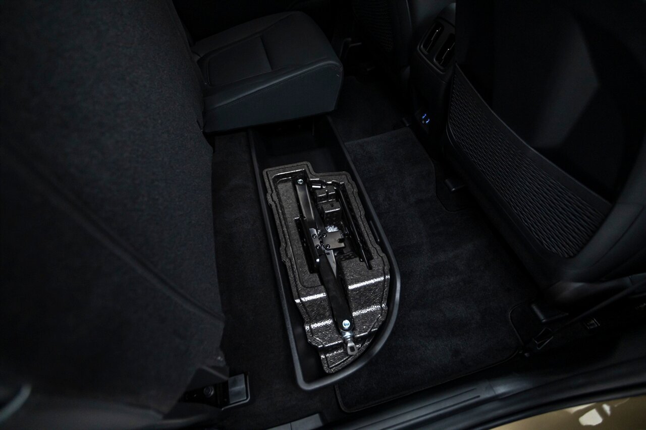 2023 Hyundai SANTA CRUZ Limited   - Photo 38 - Springfield, MO 65802