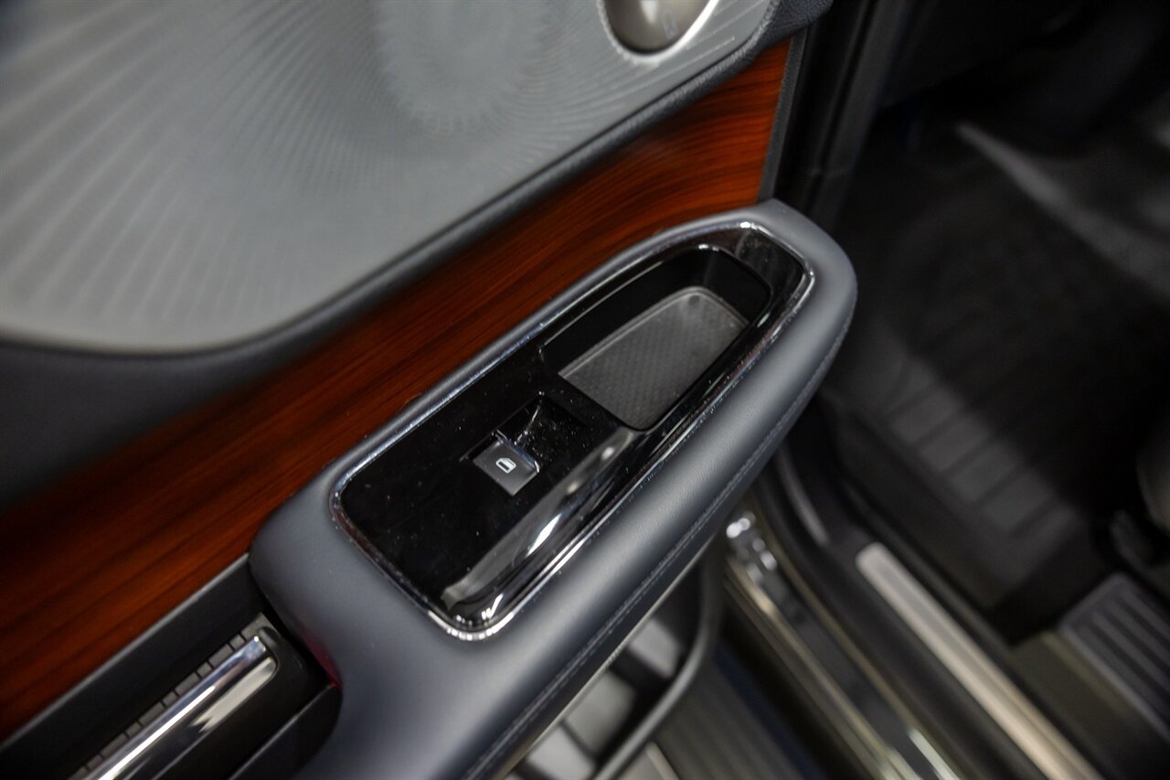 2023 Lincoln Navigator L Reserve - Photo 47 - Springfield, MO 65802