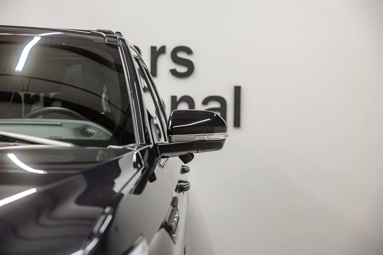 2023 Lincoln Navigator L Reserve - Photo 13 - Springfield, MO 65802