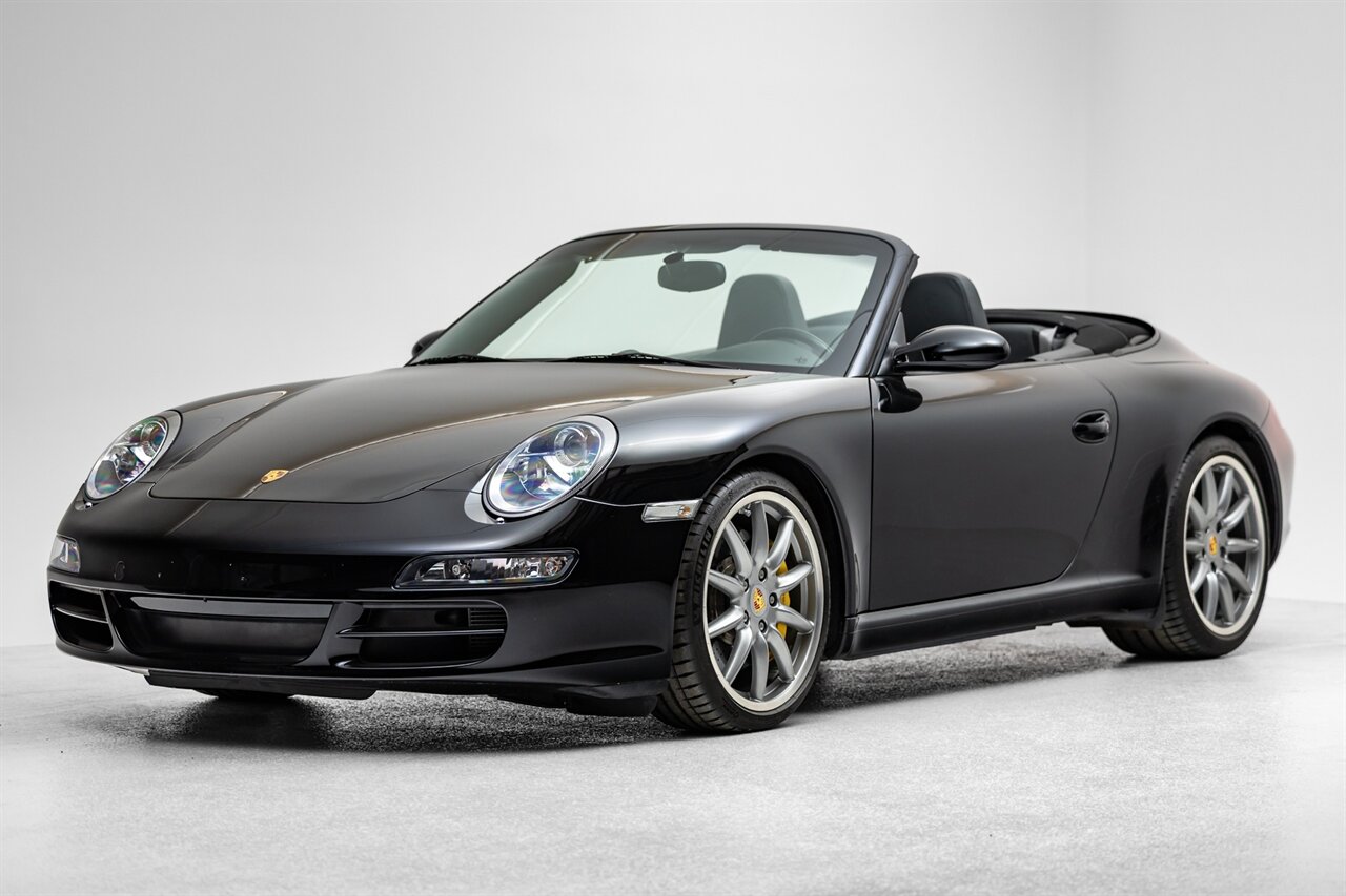 2007 Porsche 911 Carrera S   - Photo 1 - Springfield, MO 65802