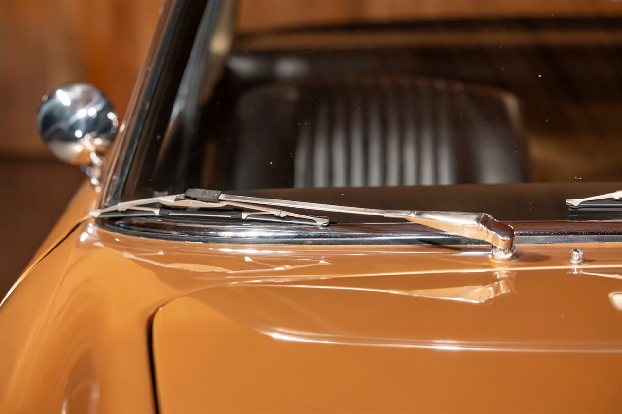 1967 Ferrari 330 GTC   - Photo 35 - Springfield, MO 65802