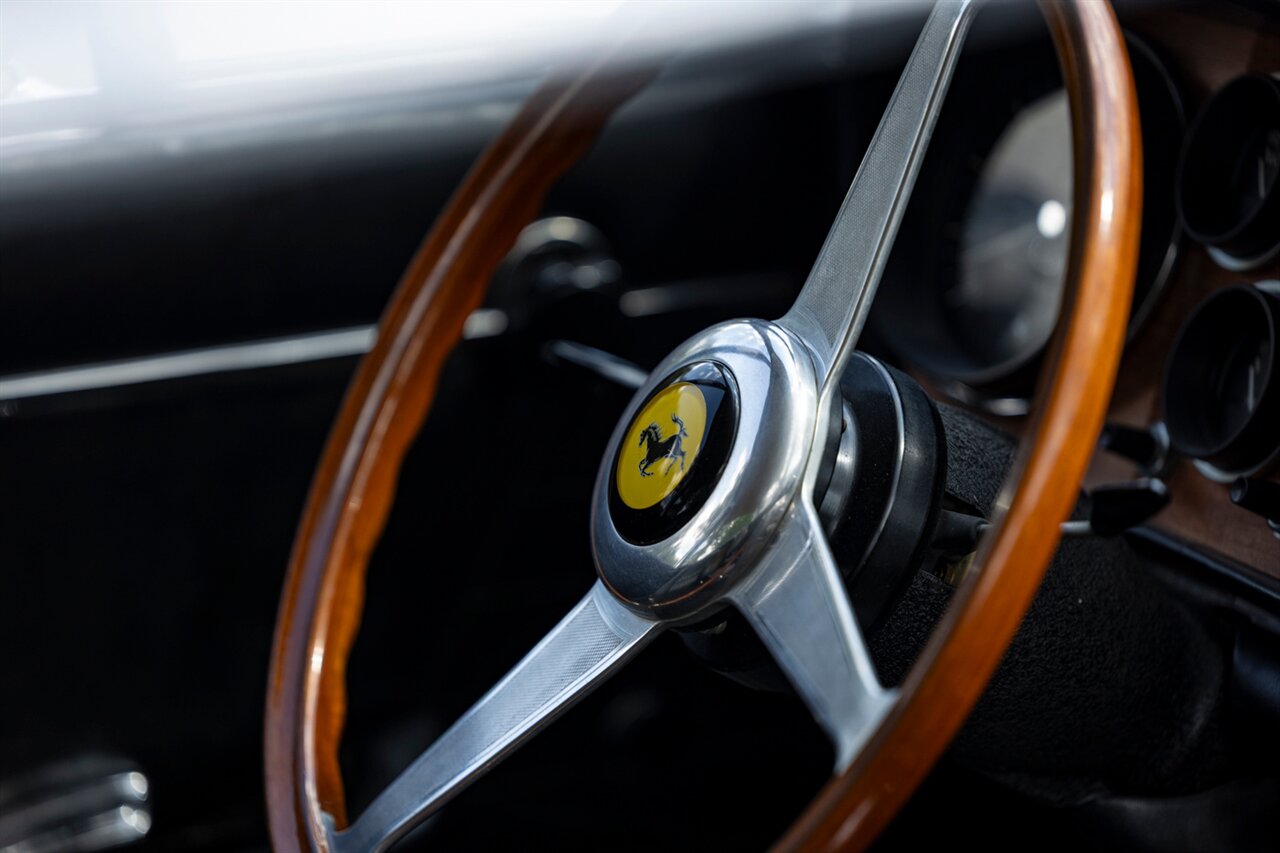 1967 Ferrari 330 GTC   - Photo 12 - Springfield, MO 65802