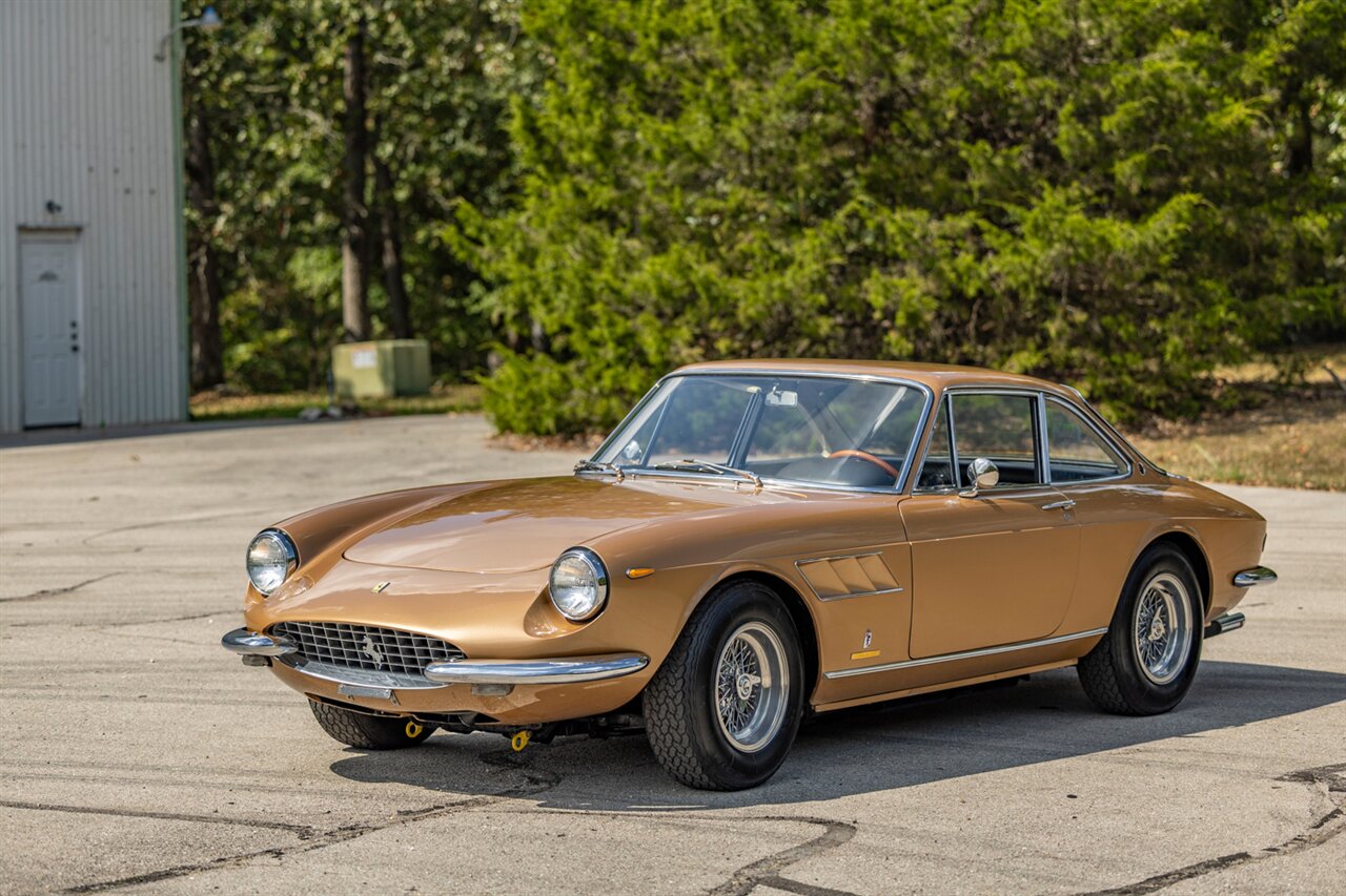 1967 Ferrari 330 GTC   - Photo 1 - Springfield, MO 65802
