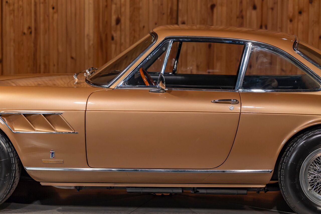 1967 Ferrari 330 GTC   - Photo 41 - Springfield, MO 65802