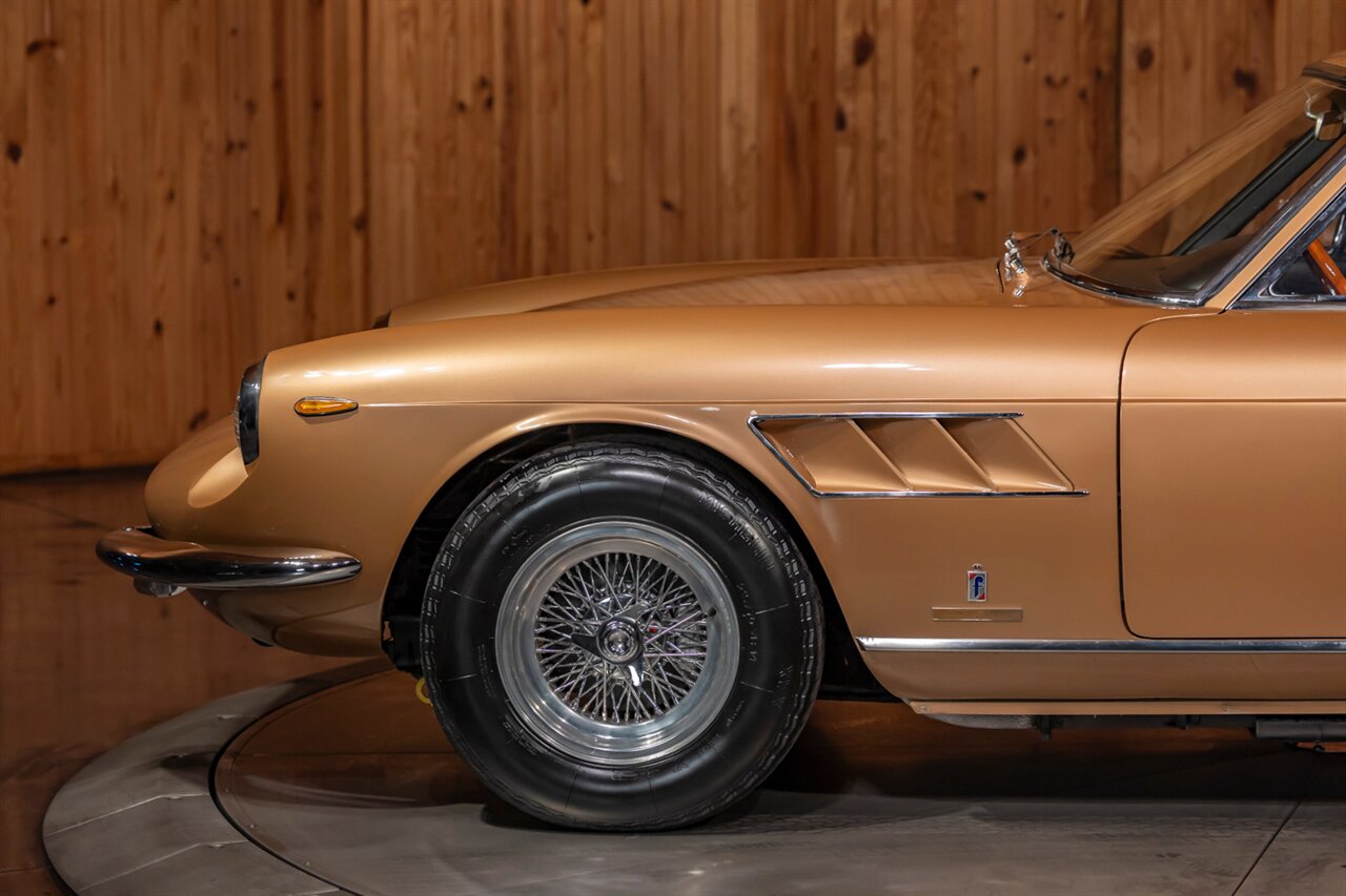 1967 Ferrari 330 GTC   - Photo 40 - Springfield, MO 65802