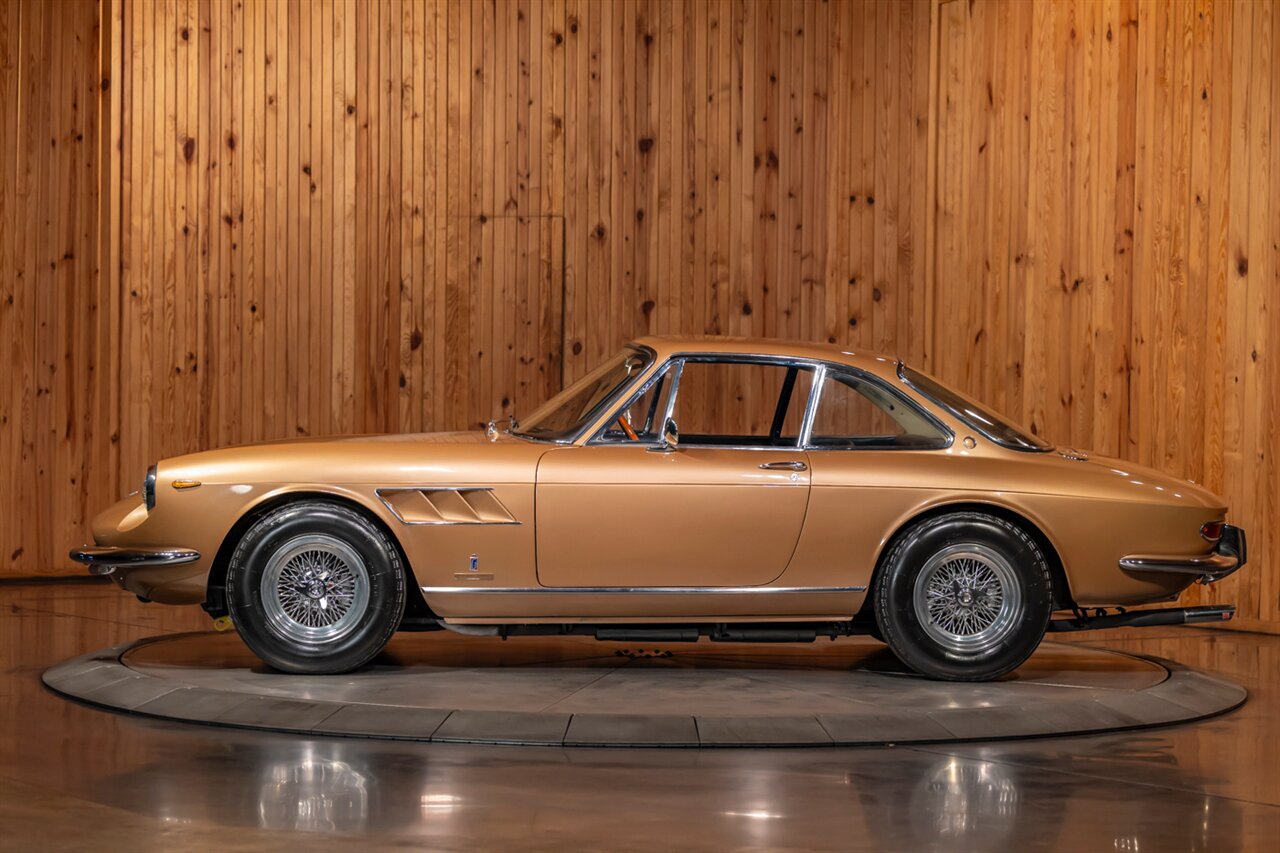 1967 Ferrari 330 GTC   - Photo 20 - Springfield, MO 65802