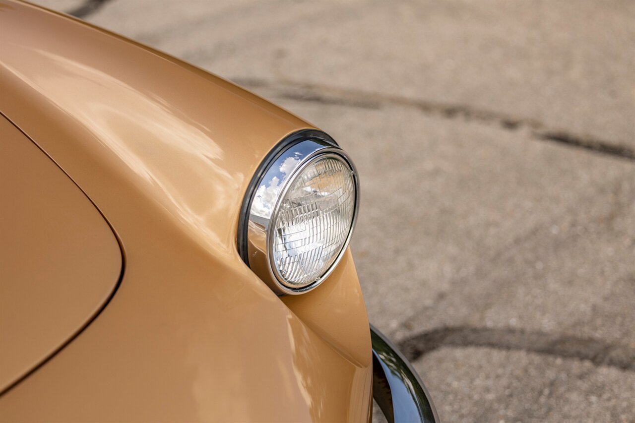1967 Ferrari 330 GTC   - Photo 17 - Springfield, MO 65802