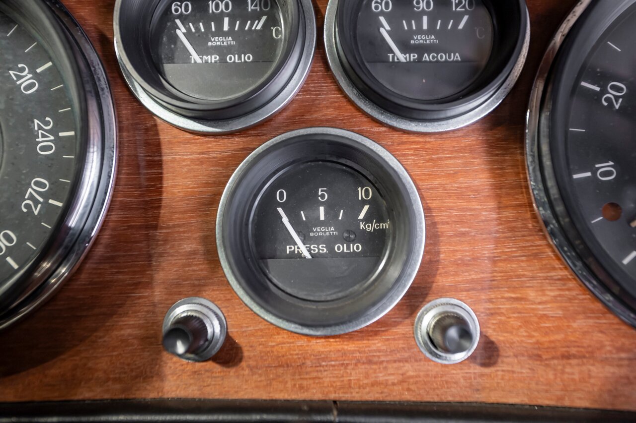 1967 Ferrari 330 GTC   - Photo 80 - Springfield, MO 65802