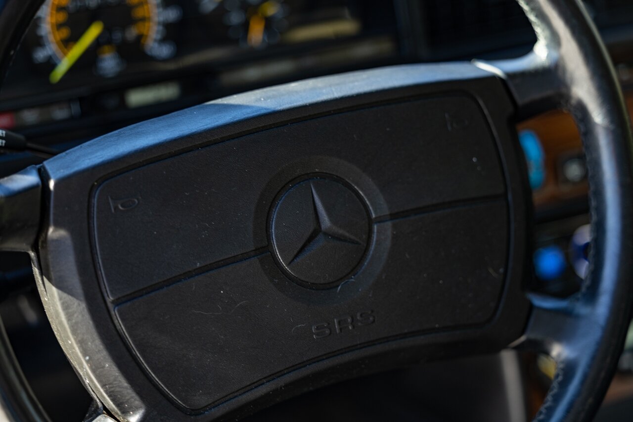 1987 Mercedes-Benz 190 E 2.3-16   - Photo 148 - Springfield, MO 65802