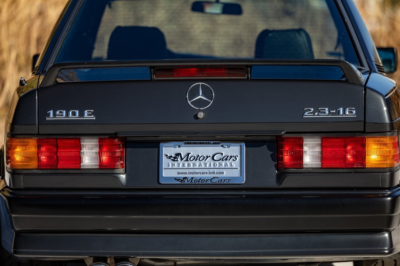 1987 Mercedes-Benz 190 E 2.3-16   - Photo 141 - Springfield, MO 65802