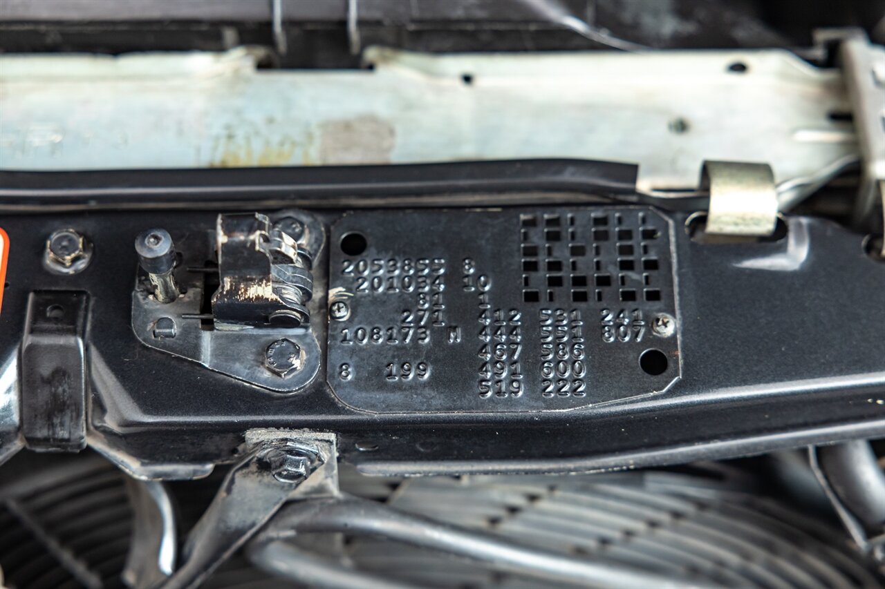 1987 Mercedes-Benz 190 E 2.3-16   - Photo 53 - Springfield, MO 65802