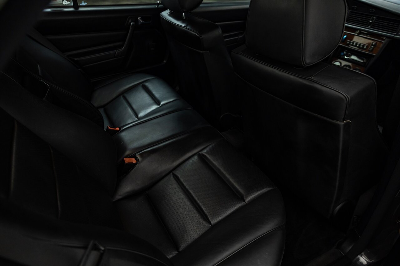 1987 Mercedes-Benz 190 E 2.3-16   - Photo 78 - Springfield, MO 65802