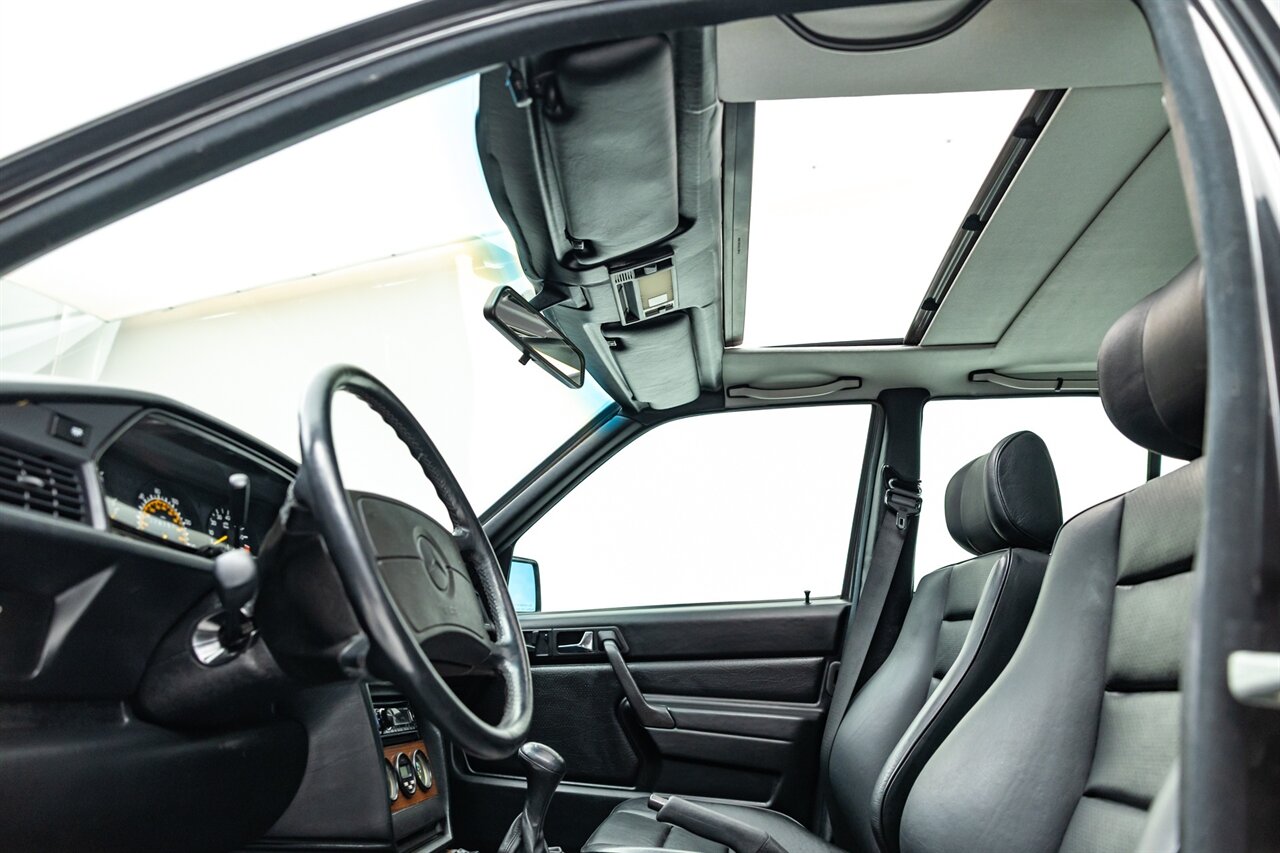 1987 Mercedes-Benz 190 E 2.3-16   - Photo 84 - Springfield, MO 65802