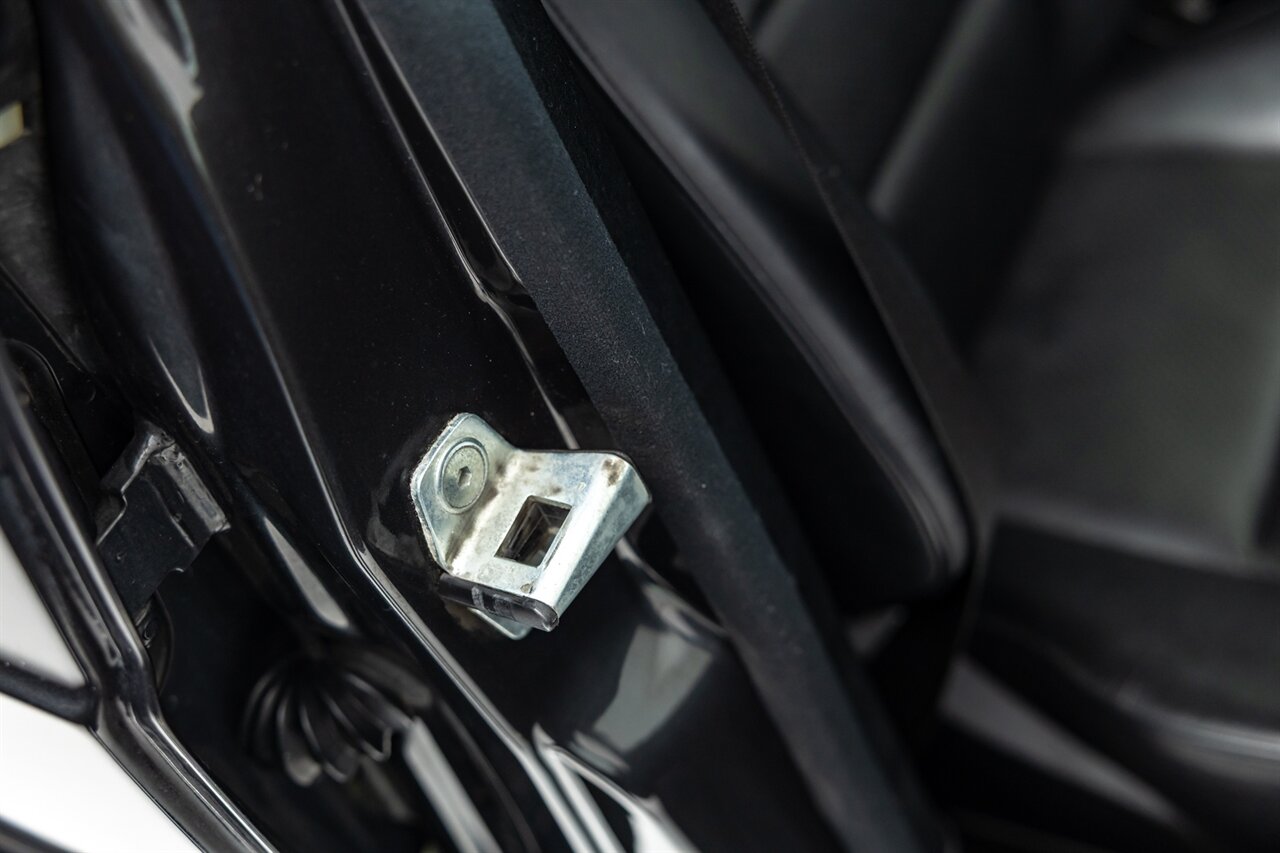 1987 Mercedes-Benz 190 E 2.3-16   - Photo 110 - Springfield, MO 65802