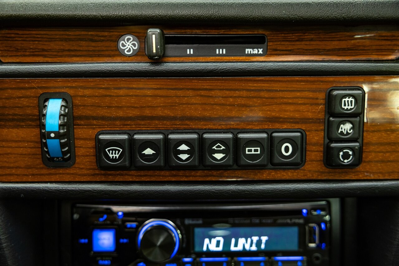 1987 Mercedes-Benz 190 E 2.3-16   - Photo 159 - Springfield, MO 65802