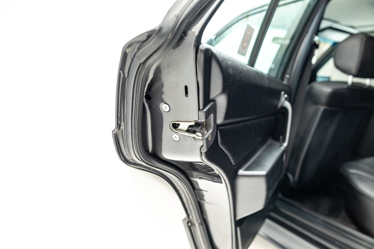 1987 Mercedes-Benz 190 E 2.3-16   - Photo 99 - Springfield, MO 65802