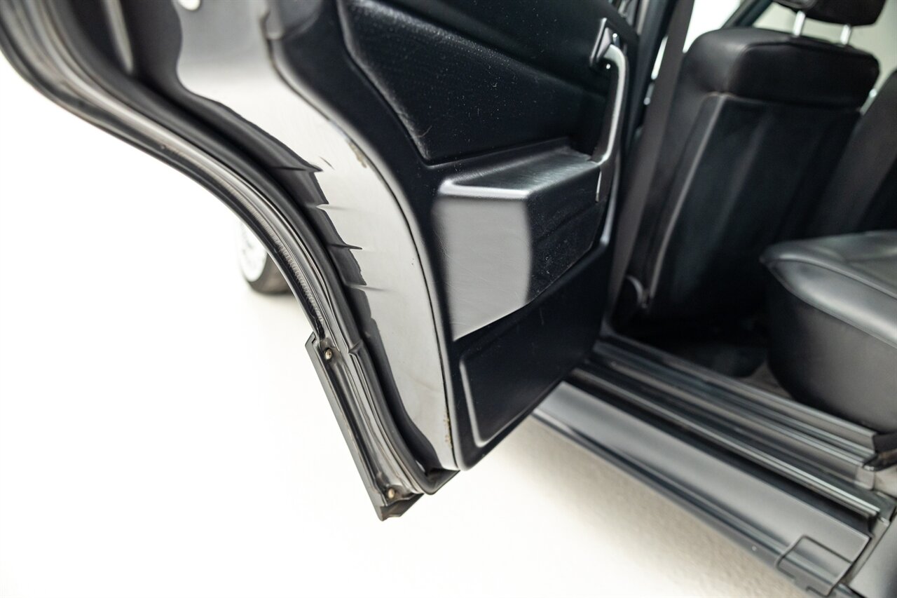 1987 Mercedes-Benz 190 E 2.3-16   - Photo 100 - Springfield, MO 65802