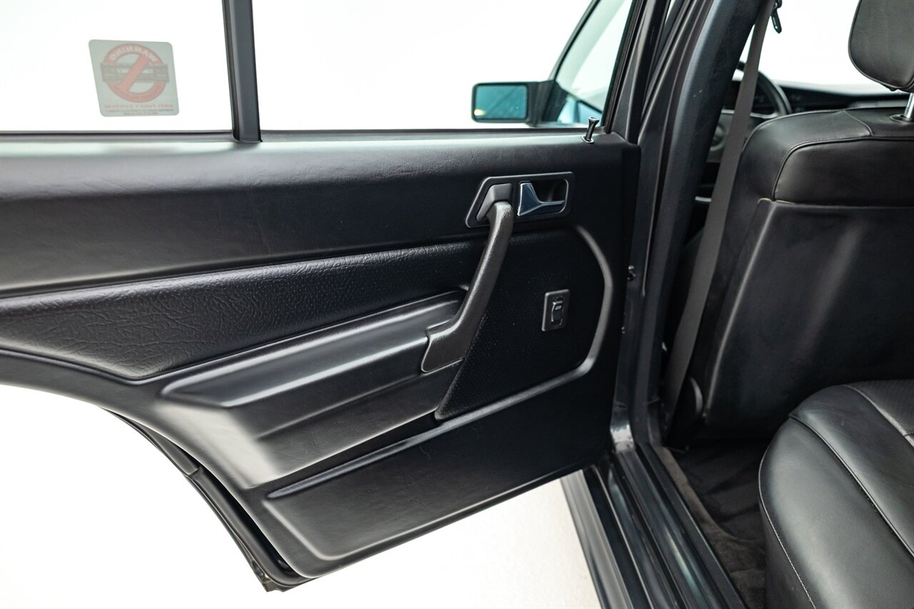 1987 Mercedes-Benz 190 E 2.3-16   - Photo 94 - Springfield, MO 65802